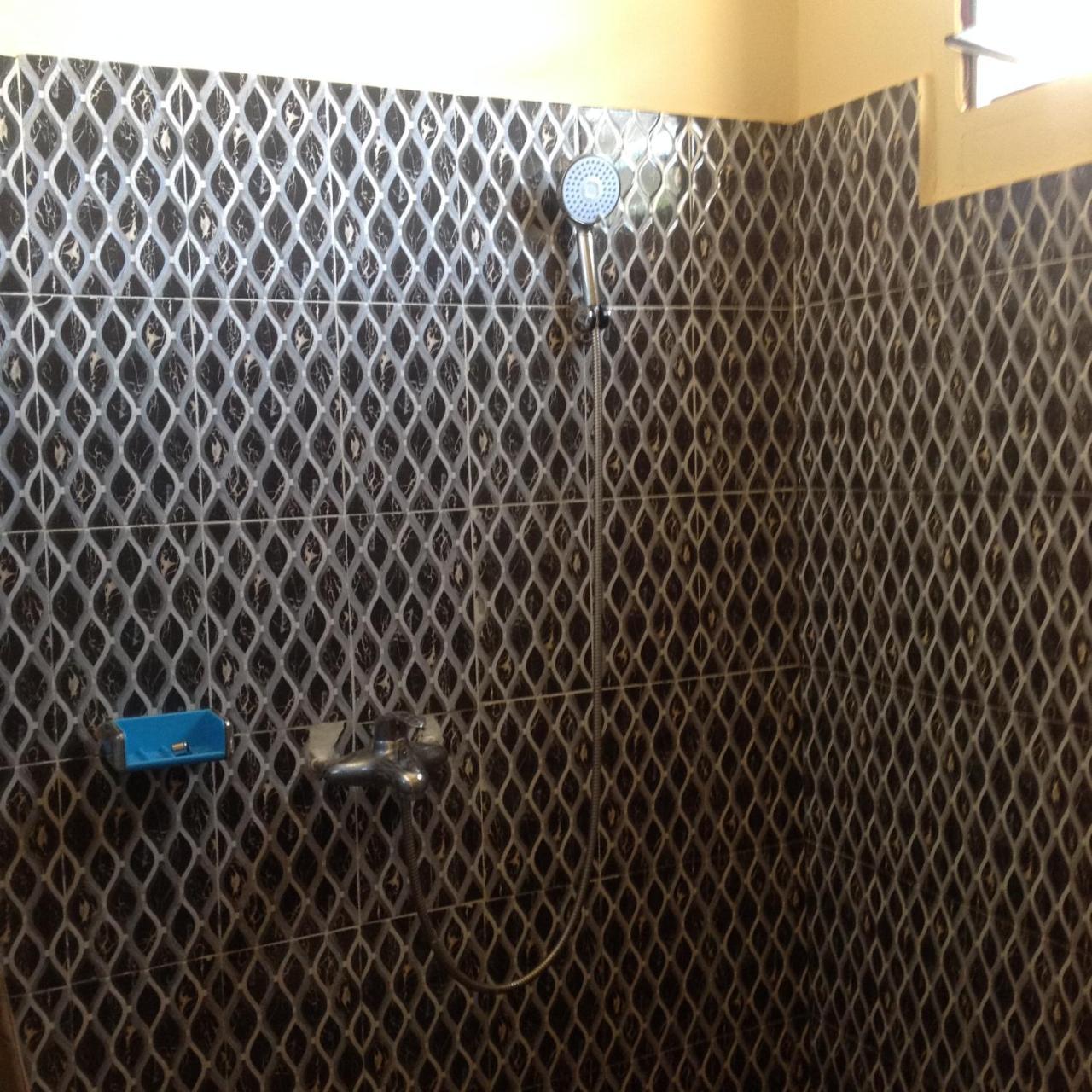 Apartmán Chez Mimi Toubab Dialaw Exteriér fotografie